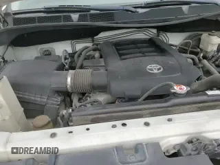 2018 Toyota Tundra SR5 with VIN 5TFEY5F12JX235990, listed as a Copart auction lot 54860275 with 102,420 mi miles and Salvage title. Bid and sale history available at DreamBid. Image 13.