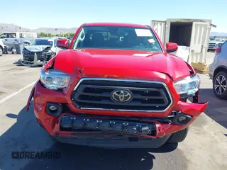 2022 Toyota Tacoma SR5 with VIN 3TMAZ5CN5NM194494, listed as a IAAI auction lot 42555021 with 20,915 mi miles and . Bid and sale history available at DreamBid. Image 6.