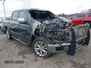 2015 Ford F-150 XLT with VIN 1FTEW1EG6FFB90652, listed as a IAAI auction lot 41683470 with 1 mi miles. Bid and sale history available at carsss.com. Image 1.