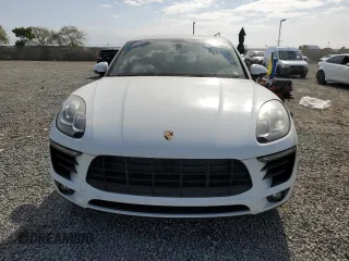 2016 Porsche Macan S z VIN WP1AB2A57GLB40056, wystawiony jako Copart lot #52592685 z przebiegiem 109 545 mil mil oraz Czysty tytuł • Clean title. Historia ofert i sprzedaży dostępna na DreamBid. Obrazek 5.