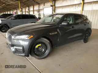 2017 Jaguar F-Pace 35t R-Sport z VIN SADCL2BV4HA077456, wystawiony jako Copart lot #58517395 z przebiegiem 66 853 mil mil oraz Tytuł czysty. Historia ofert i sprzedaży dostępna na DreamBid. Obrazek 1.
