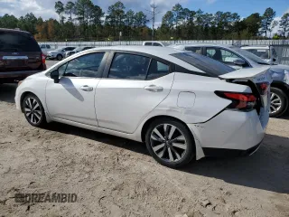 2020 Nissan Versa SR with VIN 3N1CN8FV1LL901789, listed as a Copart auction lot 84638954 with 41,461 mi miles and Salvage Title. Bid and sale history available at DreamBid. Image 2.