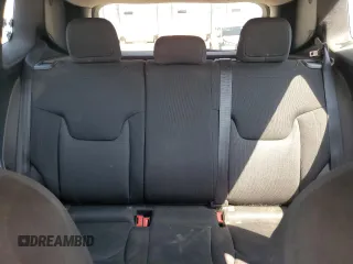 2019 Jeep Renegade Sport z VIN ZACNJAAB0KPK44864, wystawiony jako Copart lot #64246985 z przebiegiem 124 103 mil mil oraz Czysty tytuł • Clean title. Historia ofert i sprzedaży dostępna na DreamBid. Obrazek 10.