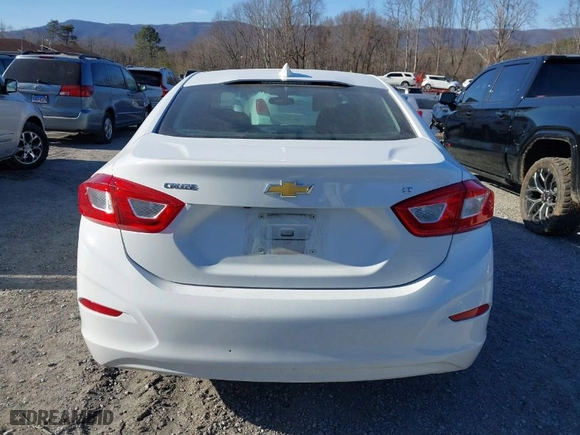 2017 Chevrolet Cruze LT with VIN 1G1BE5SMXH7111710, listed as a IAAI auction lot 41622649 with NaN miles. Bid and sale history available at carsss.com. Image 17.