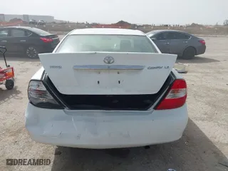 2004 Toyota Camry LE with VIN 4T1BE30K24U336188, listed as a IAAI auction lot 41747328 with 338,564 mi miles. Bid and sale history available at carsss.com. Image 16.