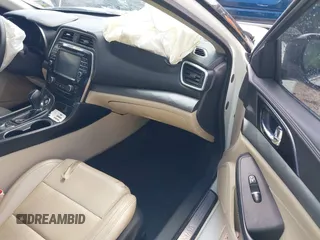 2018 Nissan Maxima SV z VIN 1N4AA6AP0JC380088, wystawiony jako IAAI lot #42221238 z przebiegiem 212 634 mil mil oraz . Historia ofert i sprzedaży dostępna na DreamBid. Obrazek 5.