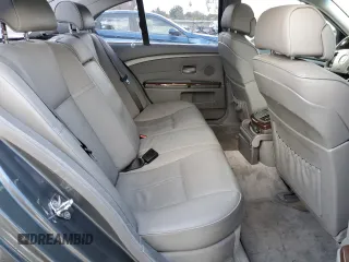 2005 BMW 7 Series 745i z VIN WBAGL63565DP76324, wystawiony jako Copart lot #45037385 z przebiegiem 52 771 mil mil oraz Szkoda całkowita • Salvage title. Historia ofert i sprzedaży dostępna na DreamBid. Obrazek 10.