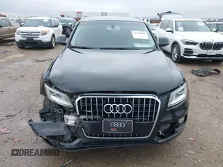 2017 Audi Q5 Premium Plus z VIN WA1L2AFPXHA099721, wystawiony jako IAAI lot #41542304 z przebiegiem 71 510 mil mil oraz . Historia ofert i sprzedaży dostępna na DreamBid. Obrazek 12.