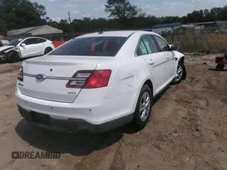 2015 Ford Police Interceptor z VIN 1FAHP2MK5FG140962, wystawiony jako IAAI lot #42085208 z przebiegiem 105 555 mil mil oraz . Historia ofert i sprzedaży dostępna na DreamBid. Obrazek 4.