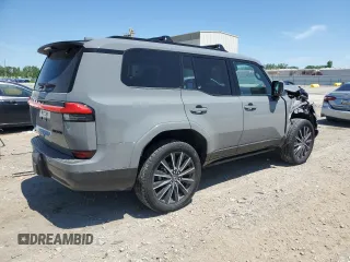 2024 Lexus GX 550 Luxury z VIN JTJVBCDX8R5012211, wystawiony jako Copart lot #56460015 z przebiegiem 14 193 mil mil oraz Szkody całkowita. Historia ofert i sprzedaży dostępna na DreamBid. Obrazek 3.