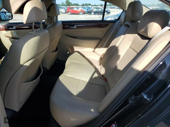 2013 Hyundai Genesis 3.8L z VIN KMHGC4DD5DU235658, wystawiony jako Copart lot #58000435 z przebiegiem 131 702 mil mil oraz Szkoda całkowita • Salvage title. Historia ofert i sprzedaży dostępna na DreamBid. Obrazek 10.