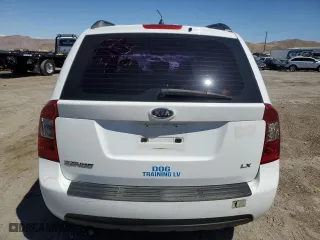 2008 Kia Rondo LX with VIN KNAFG525787175339, listed as a Copart auction lot 67973964 with 177,908 mi miles and Salvage Title. Bid and sale history available at carsss.com. Image 6.