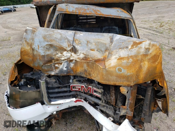 2007 GMC Sierra 3500HD WT z VIN 1GDJK34K77E531460, wystawiony jako Copart lot #66711034 z przebiegiem Nie podano mil oraz Szkoda całkowita • Salvage title. Historia ofert i sprzedaży dostępna na DreamBid. Obrazek 7.