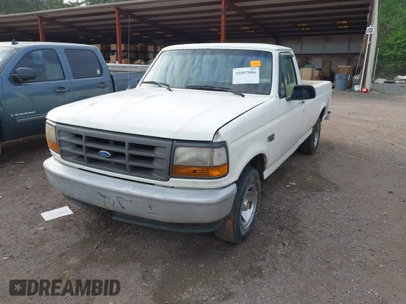 1994 Ford F-150 with VIN 2FTEF15Y9RCA81157, listed as a IAAI auction lot 41897886 with 308,874 mi miles. Bid and sale history available at carsss.com. Image 2.