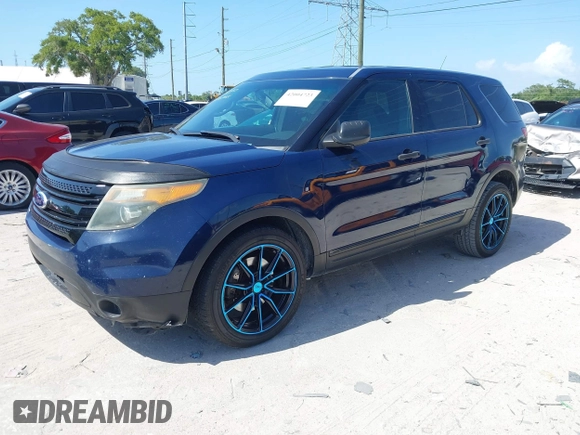 2014 Ford Police Interceptor Utility z VIN 1FM5K8AR7EGC37798, wystawiony jako IAAI lot #42004723 z przebiegiem 146 521 mil mil oraz . Historia ofert i sprzedaży dostępna na DreamBid. Obrazek 17.