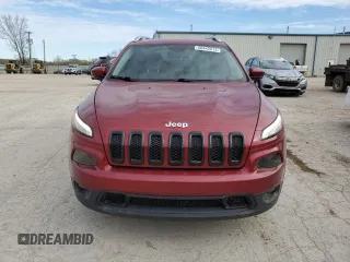 2016 Jeep Cherokee Altitude with VIN 1C4PJLCS2GW233752, listed as a Copart auction lot 50442815 with 140,597 mi miles and Clean Title. Bid and sale history available at carsss.com. Image 5.