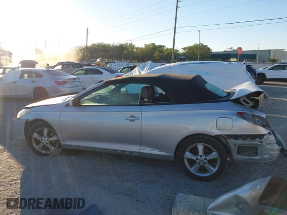 2005 Toyota Solara SE z VIN 4T1FA38P65U040475, wystawiony jako IAAI lot #41816379 z przebiegiem 174 402 mil mil oraz . Historia ofert i sprzedaży dostępna na DreamBid. Obrazek 15.