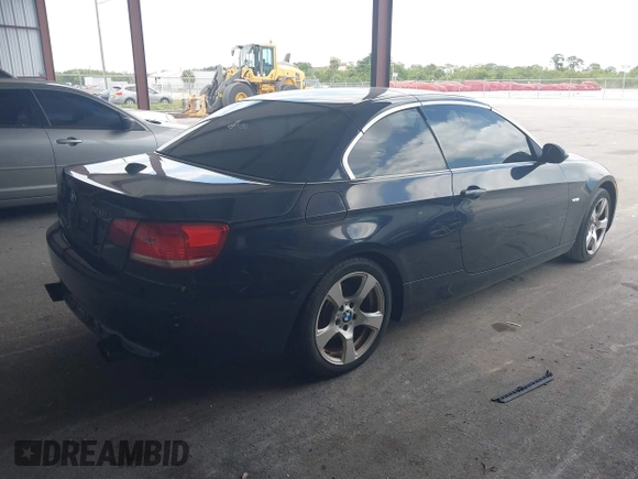 2009 BMW 3 Series 328i z VIN WBAWL13569PX26266, wystawiony jako IAAI lot #42169251 z przebiegiem 101 162 mil mil oraz . Historia ofert i sprzedaży dostępna na DreamBid. Obrazek 4.