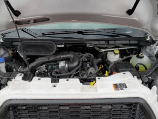 2024 Ford Transit с VIN 1FTBW2C88RKB57667, выставлен на аукционе Copart как лот 60799105 с пробегом 5 238 миль миль и Списание • Salvage title. История ставок и продаж доступна на DreamBid. Изображение 12.