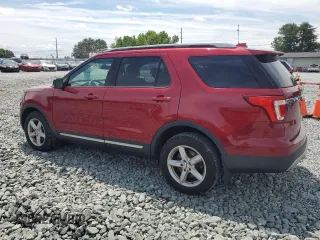 2017 Ford Explorer XLT z VIN 1FM5K8D89HGD94627, wystawiony jako Copart lot #60369945 z przebiegiem 75 951 mil mil oraz Szkoda całkowita • Salvage title. Historia ofert i sprzedaży dostępna na DreamBid. Obrazek 2.