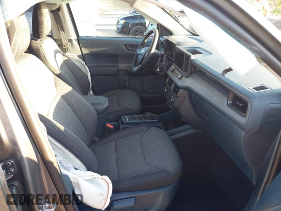 2024 Ford Maverick XLT with VIN 3FTTW8H96RRB47448, listed as a IAAI auction lot 41994749 with 802 mi miles and . Bid and sale history available at carsss.com. Image 5.