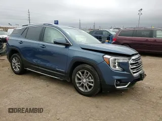 2024 GMC Terrain SLT z VIN 3GKALVEGXRL196080, wystawiony jako Copart lot #54784105 z przebiegiem Nie podano mil oraz Szkoda całkowita • Salvage title. Historia ofert i sprzedaży dostępna na DreamBid. Obrazek 13.