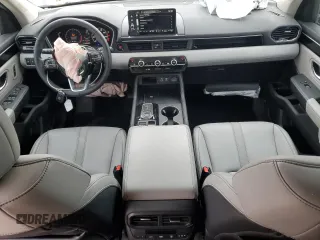 2025 Honda Pilot EX-L with VIN 5FNYG2H49SB013058, listed as a Copart auction lot 42873425 with 11,535 mi miles and Salvage Title. Bid and sale history available at carsss.com. Image 8.