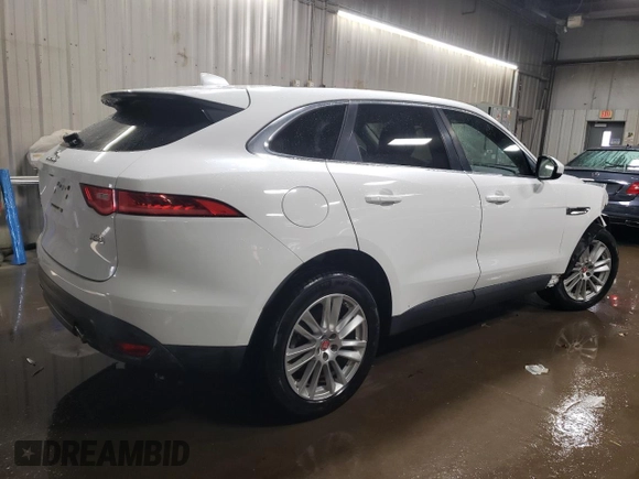 2017 Jaguar F-Pace 35t Prestige with VIN SADCK2BV6HA899484, listed as a Copart auction lot 42520425 with 34,422 mi miles and Salvage Title. Bid and sale history available at DreamBid. Image 3.