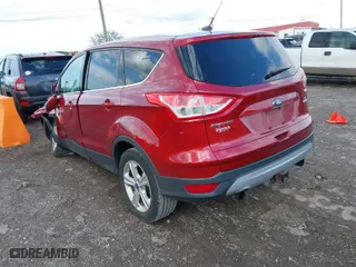 2013 Ford Escape SE with VIN 1FMCU0G91DUA09323, listed as a IAAI auction lot 41952682 with 286,990 mi miles. Bid and sale history available at carsss.com. Image 3.