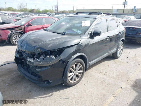 2017 Nissan Rogue Sport SV with VIN JN1BJ1CP6HW021130, listed as a IAAI auction lot 41822536 with 70,668 mi miles. Bid and sale history available at carsss.com. Image 17.
