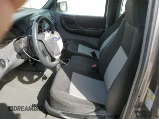 2009 Ford Ranger XL z VIN 1FTYR14E89PA67566, wystawiony jako Copart lot #50208415 z przebiegiem 57 995 mil mil oraz Szkoda całkowita • Salvage title. Historia ofert i sprzedaży dostępna na DreamBid. Obrazek 7.