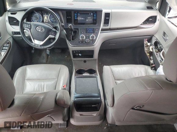2016 Toyota Sienna Limited z VIN 5TDDK3DC4GS143638, wystawiony jako Copart lot #58848495 z przebiegiem 174 487 mil mil oraz Czysty tytuł • Clean title. Historia ofert i sprzedaży dostępna na DreamBid. Obrazek 8.