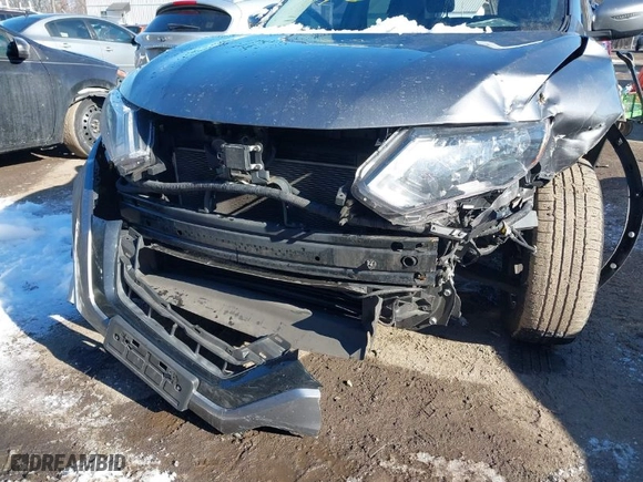 2019 Nissan Rogue SV with VIN KNMAT2MT2KP521498, listed as a IAAI auction lot 41316168 with NaN miles. Bid and sale history available at carsss.com. Image 6.