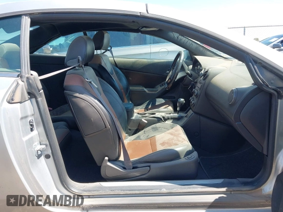 2007 Pontiac G6 GT with VIN 1G2ZH36N974142455, listed as a IAAI auction lot 42632958 with 221,881 mi miles and . Bid and sale history available at DreamBid. Image 5.
