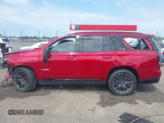 2024 Cadillac Escalade AWD V-Series z VIN 1GYS4HK99RR339334, wystawiony jako IAAI lot #42280146 z przebiegiem 19 210 mil mil oraz . Historia ofert i sprzedaży dostępna na DreamBid. Obrazek 13.