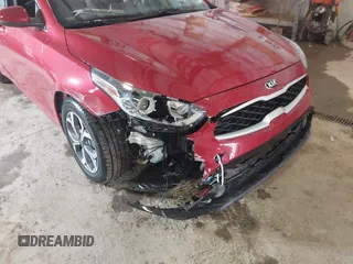 2021 Kia Forte LXS z VIN 3KPF24ADXME306729, wystawiony jako IAAI lot #41731043 z przebiegiem 58 798 mil mil oraz . Historia ofert i sprzedaży dostępna na DreamBid. Obrazek 18.