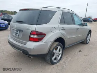 2008 Mercedes-Benz M-Class 3.5L with VIN 4JGBB86E98A418580, listed as a IAAI auction lot 41291773 with 89,617 mi miles. Bid and sale history available at carsss.com. Image 4.