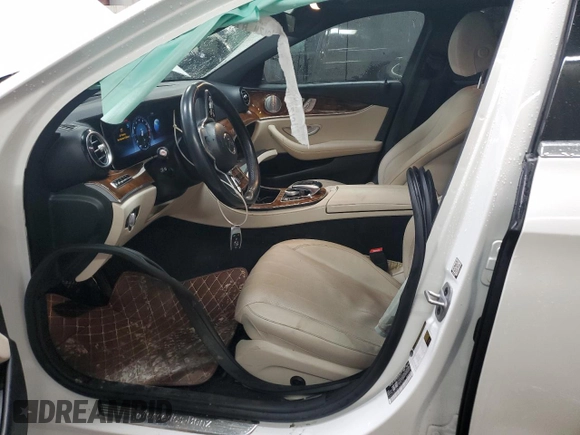 2020 Mercedes-Benz E 350 with VIN WDDZF8EB4LA747622, listed as a Copart auction lot 48091035 with 21,622 mi miles and Salvage Title. Bid and sale history available at DreamBid. Image 7.