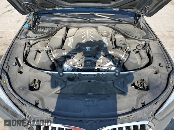 2021 BMW 8 Series M850i с VIN WBAGV8C04MCF78813, выставлен на аукционе Copart как лот 68984614 с пробегом Не указан миль и Списание • Salvage title. История ставок и продаж доступна на DreamBid. Изображение 12.