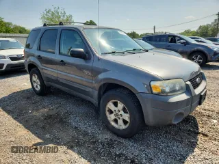 2005 Ford Escape XLT with VIN 1FMYU93135DA09027, listed as a Copart auction lot 63322395 with 144,020 mi miles and Clean title. Bid and sale history available at DreamBid. Image 4.