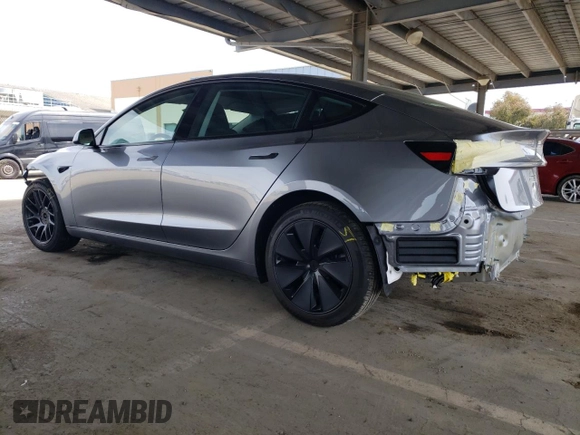 2025 Tesla Model 3 Long Range with VIN 5YJ3E1EA8SF880617, listed as a Copart auction lot 49484815 with 2,625 mi miles and Salvage Title. Bid and sale history available at DreamBid. Image 2.
