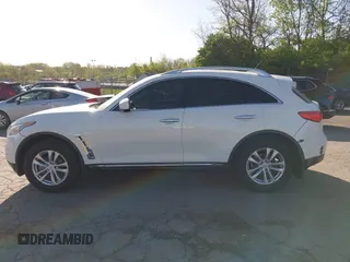 2013 Infiniti FX with VIN JN8CS1MWXDM170526, listed as a IAAI auction lot 42123275 with 171,778 mi miles and . Bid and sale history available at DreamBid. Image 15.