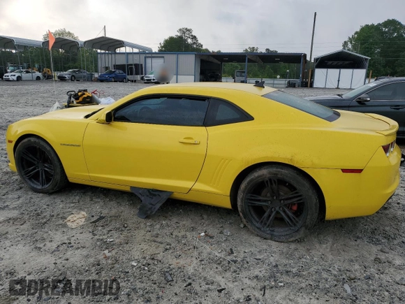 2011 Chevrolet Camaro 2SS with VIN 2G1FK1EJ3B9189871, listed as a Copart auction lot 53830835 with 200,825 mi miles and Clean Title. Bid and sale history available at DreamBid. Image 2.