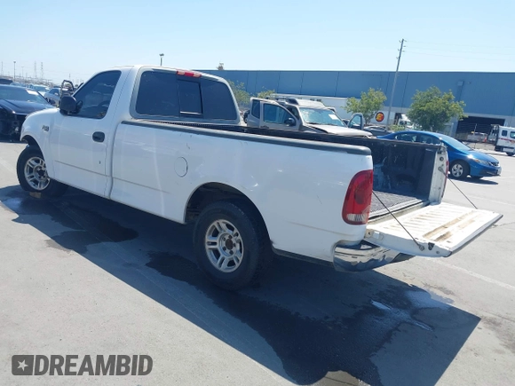 1997 Ford F-150 z VIN 1FTDF1724VKD07857, wystawiony jako IAAI lot #42164897 z przebiegiem 125 745 mil mil oraz . Historia ofert i sprzedaży dostępna na DreamBid. Obrazek 3.
