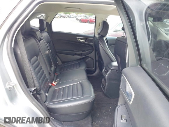 2024 Ford Edge SEL z VIN 2FMPK4J94RBA95926, wystawiony jako IAAI lot #42125104 z przebiegiem 36 543 mil mil oraz . Historia ofert i sprzedaży dostępna na DreamBid. Obrazek 8.