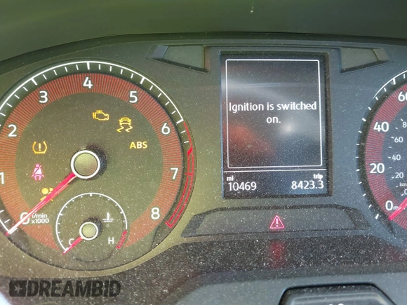 2021 Volkswagen Jetta S z VIN 3VWC57BU8MM098931, wystawiony jako IAAI lot #41818622 z przebiegiem 10 469 mil mil oraz . Historia ofert i sprzedaży dostępna na DreamBid. Obrazek 16.