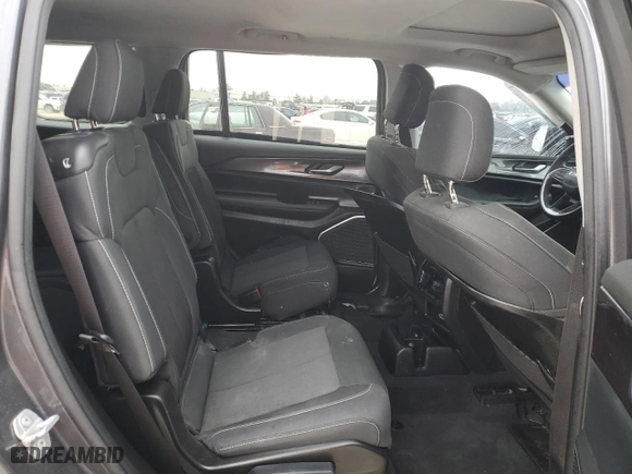 2022 Jeep Grand Cherokee L Laredo with VIN 1C4RJJAG8N8635580, listed as a Copart auction lot 45708745 with 45,848 mi miles and Salvage Title. Bid and sale history available at carsss.com. Image 11.