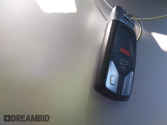 2019 Audi Q7 Premium Plus with VIN WA1LHAF70KD018858, listed as a IAAI auction lot 42290924 with 118,885 mi miles and . Bid and sale history available at DreamBid. Image 11.