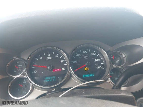 2008 Chevrolet Silverado 1500 LT w/1LT with VIN 1GCEK19JX8Z106139, listed as a IAAI auction lot 41308512 with 254,436 mi miles. Bid and sale history available at carsss.com. Image 7.