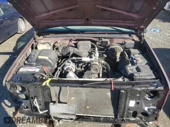 1997 GMC Yukon with VIN 1GKEK13R1VJ702558, listed as a Copart auction lot 85930054 with 165,837 mi miles and Salvage Title. Bid and sale history available at carsss.com. Image 12.